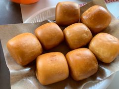 -东海岸人工湖美食村