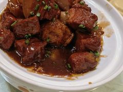 外婆红烧肉-旭龙鱼头王(航华店)
