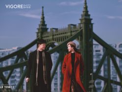 -雪中彩影婚纱摄影·微光艺术中心