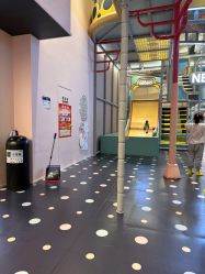 -奈尔宝·国风主题儿童乐园·亲子餐厅(豫园商城店)