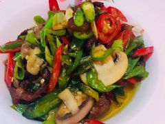 -蘑菇私房菜小馆(杨家坪西城天街店)