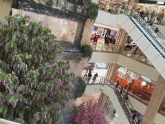 -赛格国际购物中心(小寨店)