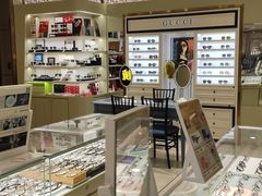 -宝岛眼镜(群光广场店)