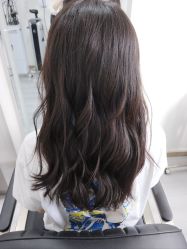 -LILI·HAIR SALON理理造型