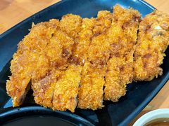 -莱莱小笼·乔艾