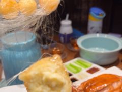 -草窝烤鸭·新京菜(振华广场店)
