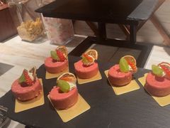 -万荟轩海鲜·粤式点心自助餐厅(蓝海风万怡酒店)