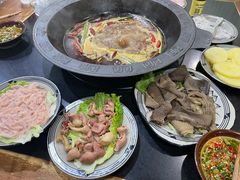 -重庆故事姊妹老火锅(财经学院店)