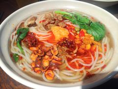 张飞牛肉粉-爆炸头阿姨小四川正宗川味小吃(无任何分店)
