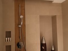 -青岛富力艾美酒店