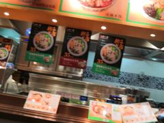 -刀小蛮半只鸡过桥米线(家乐福四元桥店)