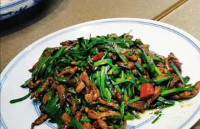 Eel and Chives Stir-fry