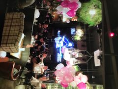 -胡桃里音乐餐厅(陶溪川店)(川湘赣菜·世界百大酒庄直供红酒·音乐表演)