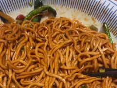 -遇见小面(东方宝泰店)
