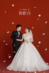 -雪中彩影婚纱摄影·微光艺术中心