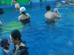 -蓝海星亲子游泳(南中环店)