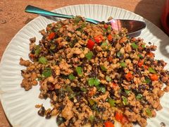 黑三剁-浩海火燒雲傣家菜(芮欧百货店)