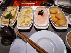-海底捞火锅(曹安公路店)
