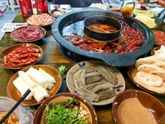 -黄潇洒老火锅(九眼桥宏济巷店)
