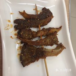 鼎鲜鸭的老总