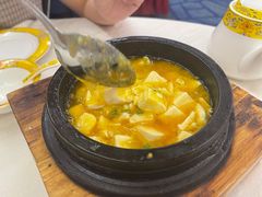 蟹黄烩豆腐-银都上海菜馆(粤海东路店)
