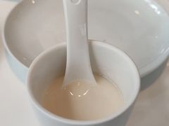 -红樱桃·欢乐餐厅(太原里店)