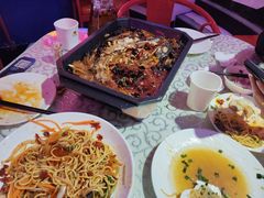 -巴特餐饮6加1音乐餐吧·新疆菜