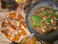 -费大厨辣椒炒肉(万家丽一店)