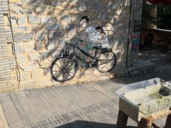 -百里峡七彩艺术小镇