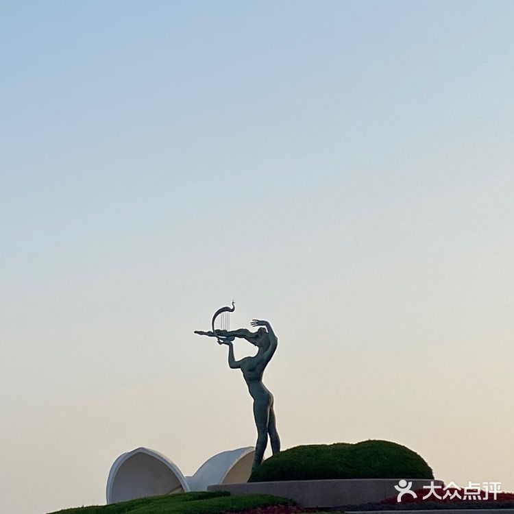 小青岛（琴岛）公园|遥望海岸风景线
