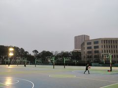 -西南交通大学九里校区-篮球场