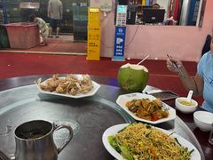 -岛中岛·海鲜大排档·万宁老字号(东澳店)