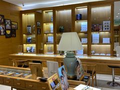 -宝丽眼镜(湖墅店)