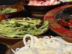 -谭记重庆老火锅(总店)