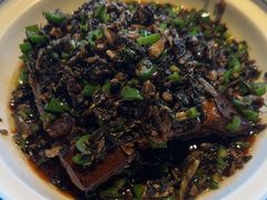 -八府香鸭·啫啫煲(华山路店)