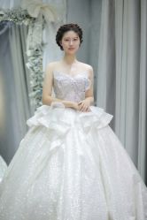 -LOVE SHINE婚纱·红鼎庄龙凤褂·妈妈装定制