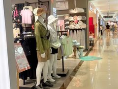 -翠微百货(龙德店)
