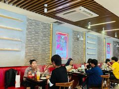 大堂-八合里潮汕鲜牛肉火锅(深圳海岸城店)
