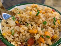 蛋炒饭-马路边边串串香形象店(磐石路店)