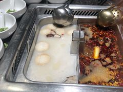 -海底捞火锅(上地华联店)