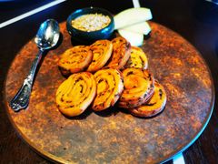 鸭肝酱伴葱油饼-杭州西子湖四季酒店·金沙厅