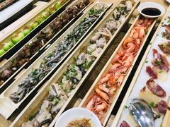 -胡须哥网红竹筒菜