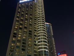 -上海外滩茂悦大酒店