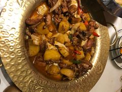 中盘鸡-北疆饭店(吴江店)