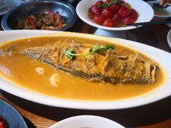 年糕烧黄鱼-时光乌托邦空中花园餐厅川味·融合菜(幸福广场店)