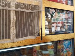 面包甜点陈列柜-津门红姐熟梨糕茶汤糕干(爱国道店)