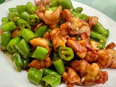 -余杨鸭鸭餐厅