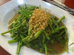-班赞海鲜市场胖阿姨加工点