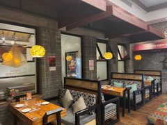 -苹果树下艺术餐厅(宋庄店)