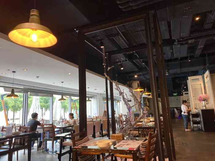 小大董侨福芳草地购物中心店